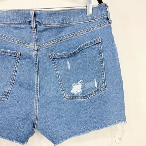 Old Navy Blue Mid Rise Boyfriend Factory Distressed Cotton Denim Shorts NEW - Picture 10 of 16